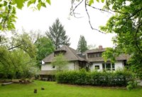 "Villa an der Schwabach" - BildungEvangelisch
Hindenburgstr. 46 A in Erlangen